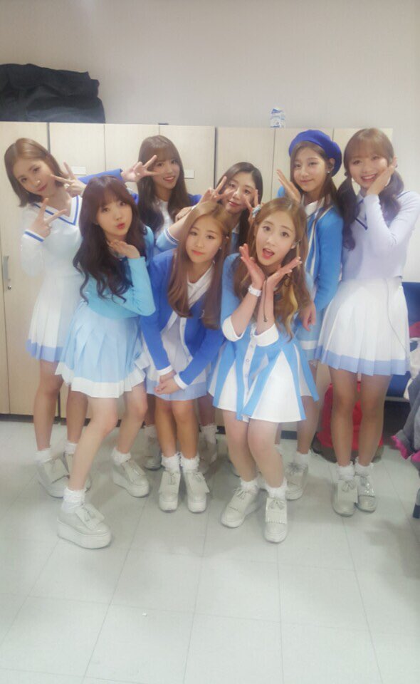 Official_LVLZ's tweet photo. [#Lovelyz] 이번 주도 #그대에게 보고 들으시면서 힘! 내셨나요? 매일 봐도 또 보고싶은 #러블리너스 분들💕 내일부터 시작되는 또다른 한 주도 화이팅 하세요!😇 https://t.co/QK0JNvvwVE
