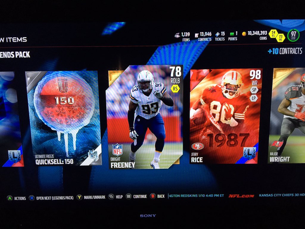 ChiefsKingdom30's tweet photo. OMG!!!!! @EASPORTS_MUT @MUTGuru https://t.co/MHyGS145tW