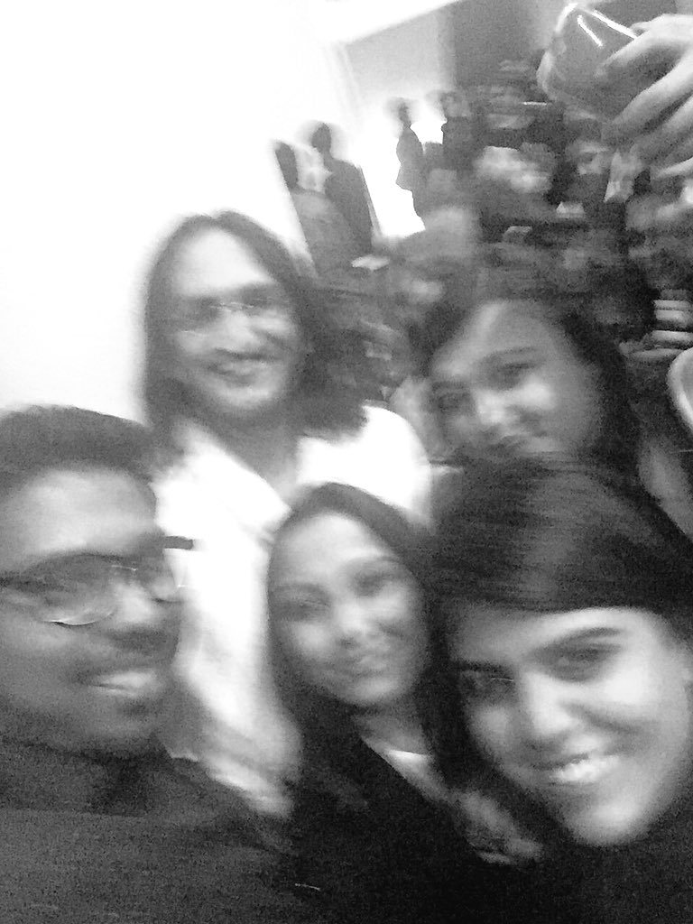 arunimbanerjee's tweet photo. @PapaCJ... Thoroughly enjoyed the show tonight! Amazing to know you are a #Martinian #Vive laMartiniere https://t.co/dyNiNOJScF