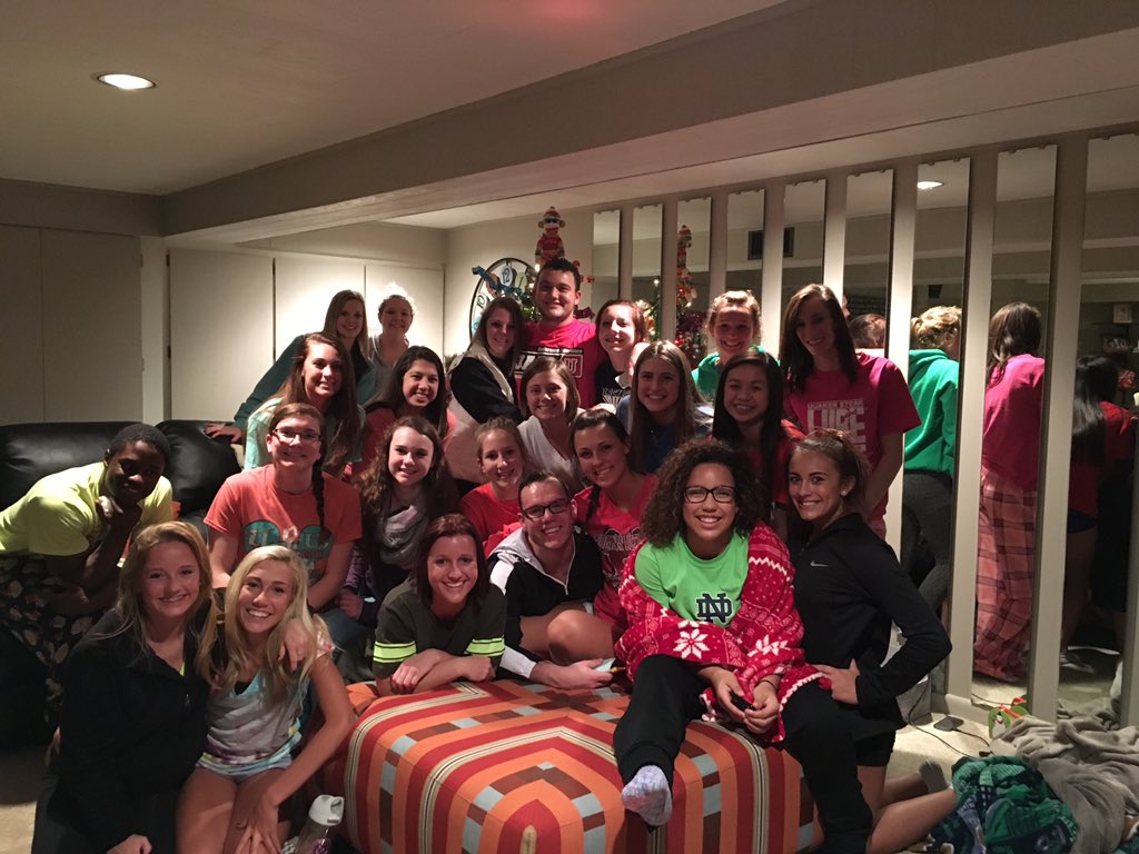 indianaultimate's tweet photo. Christmas party #Insanity15-16 https://t.co/xusiZGWfuK