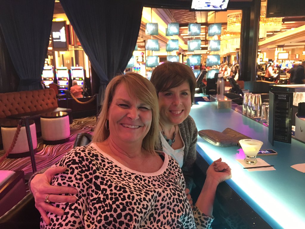 cindyjo66's tweet photo. What happens at the casino stays at the casino 😊😊 https://t.co/CNBRQchqhS