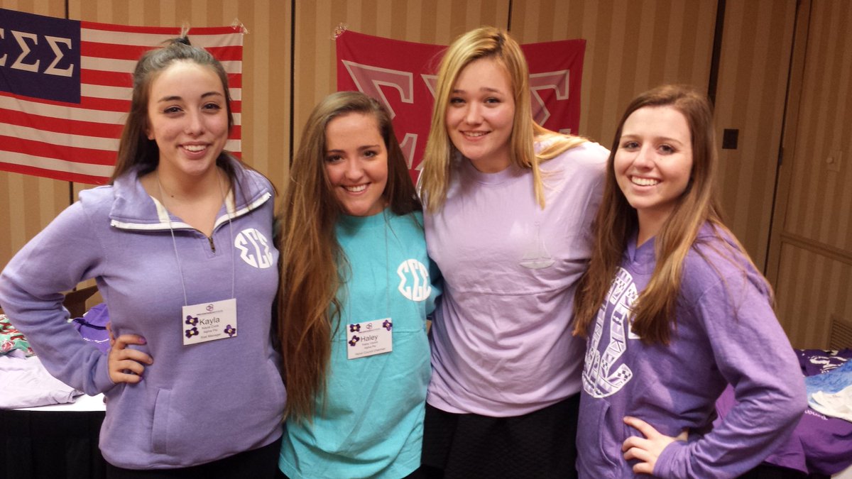 miztiger28's tweet photo. These ladies look SO cute in their new @explosionsports Tri Sigma shirts! #explosionsportswear #TriSigmaOA2016 https://t.co/Rx0aHwcXgH