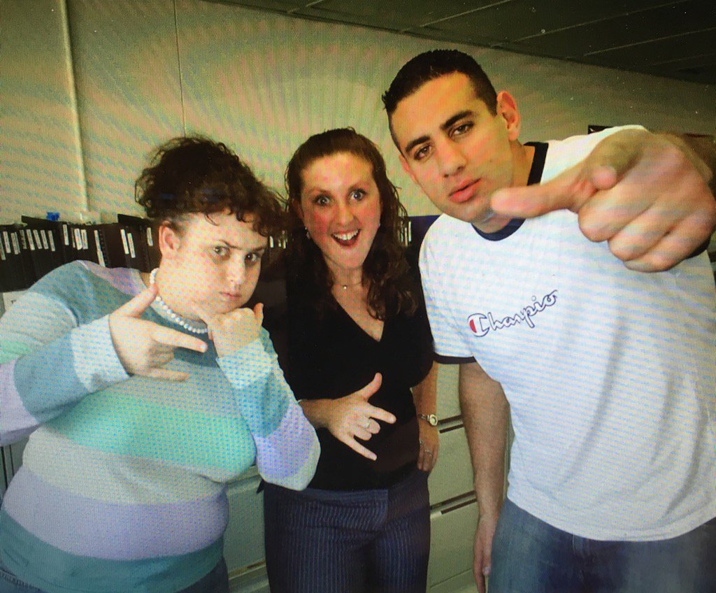 ErinMcWhirter's tweet photo. The scribe and the #Pizza peeps. Here it is @robshehadie and @RebelWilson. #soyoung #firstbigjob #2000 #Toula&amp;Rocky https://t.co/nouqIqKuHt