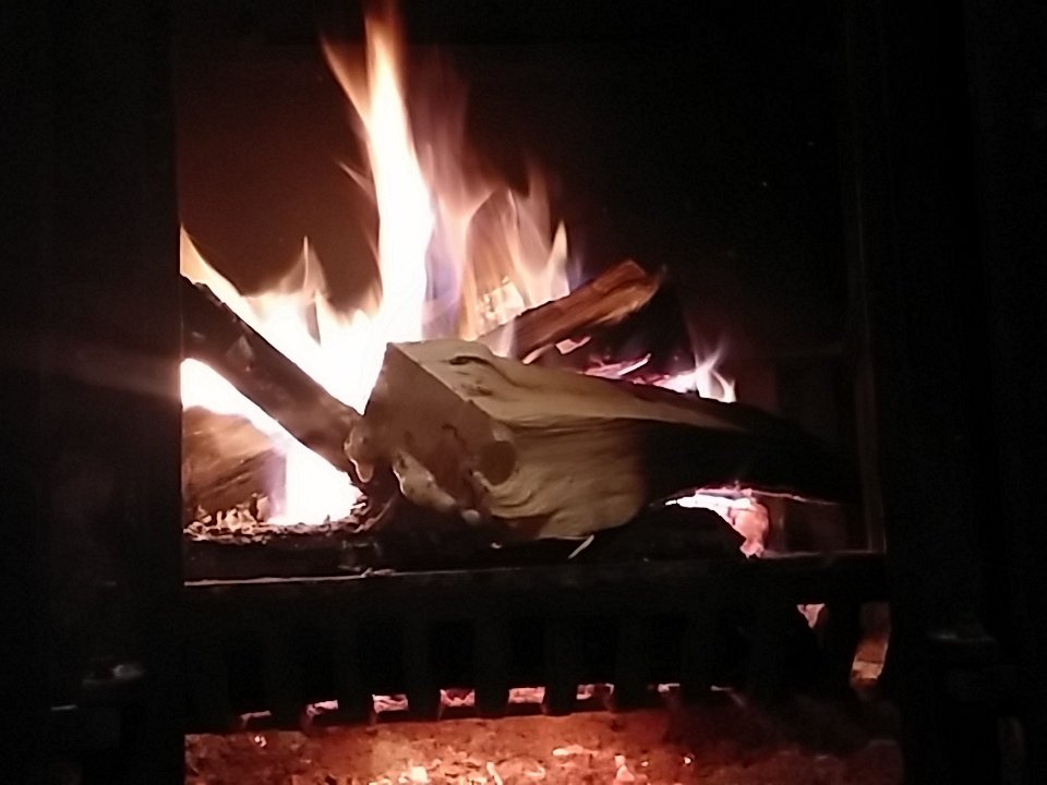 eddiesollady's tweet image. @ anyone listening.. ever just want to sit around and poke a fire??