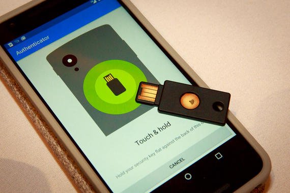 CNET's tweet photo. One tap and you're logged in: NFC two-factor authentication is coming to mobile #CES2016 https://t.co/hLeyVf74Eu https://t.co/KptIXva2aS