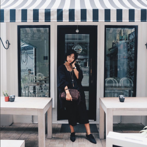UrbanIconStore's tweet photo. Share your #urbaniconstyle with us for a chance to be featured on Urban Icon Magazine 3rd edition.Cc: @ariyanisukma https://t.co/OLyvUntvrR