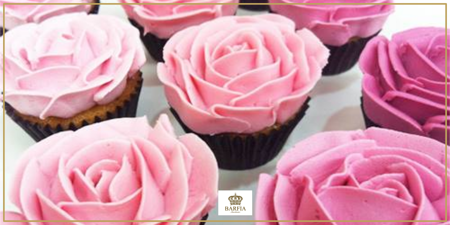 BarfiaMCR's tweet photo. Pink Cupcakes...a delightful addition at #Barfia #Manchester.

#CurryMile https://t.co/0oTwrPAPNt