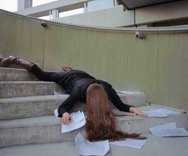 AAlmarzooqii's tweet image. Me at this point 😩..
#FirstFinal