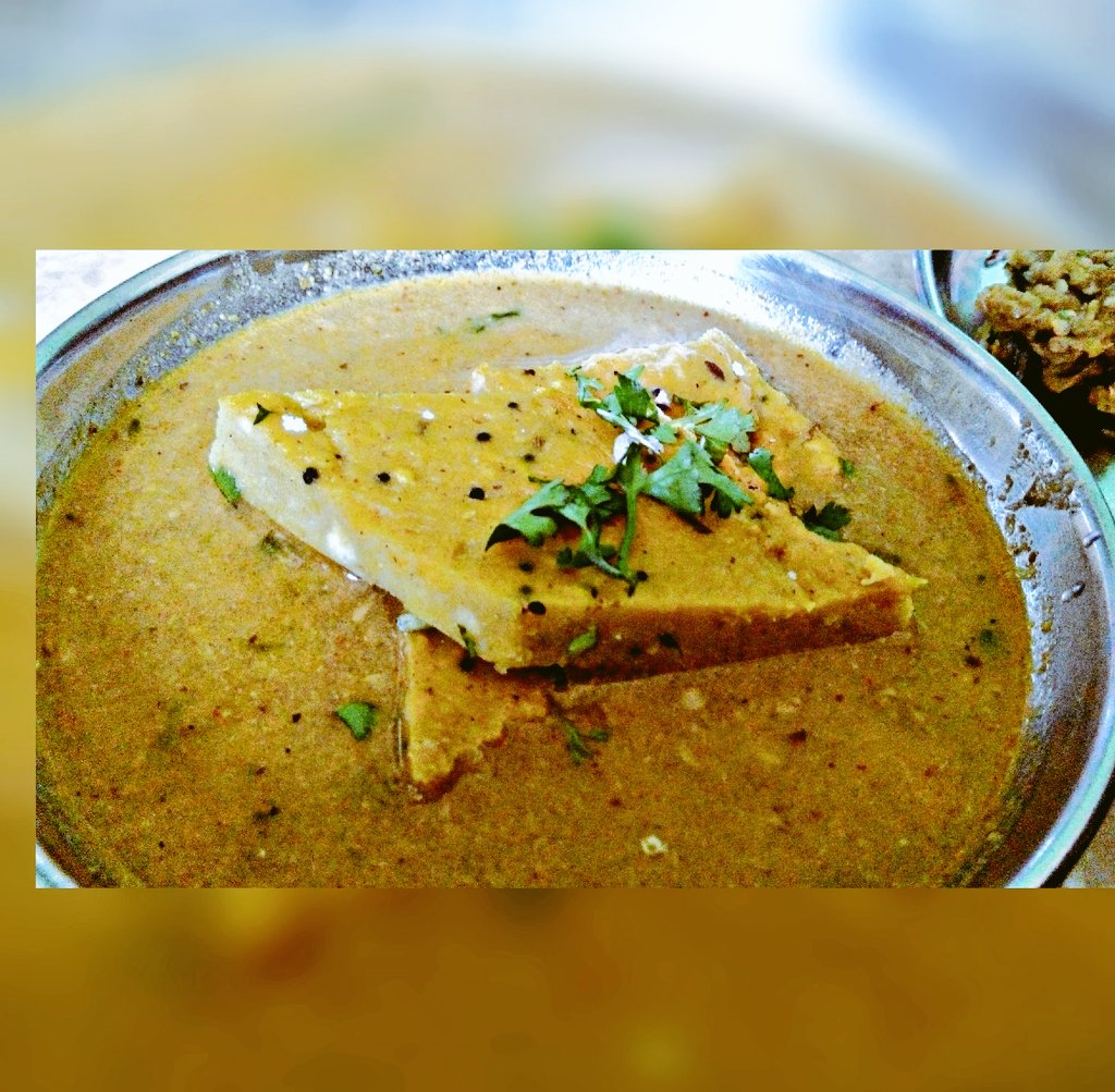 HarwalkarSSJ's tweet photo. #PatwadiAamti #khandeshifood#yummy#spicy
#Maharashtriancuisine
@IIHMHOTELSCHOOL 
@KunalMhetre
@chefn3ss https://t.co/fE7ic5WYWN