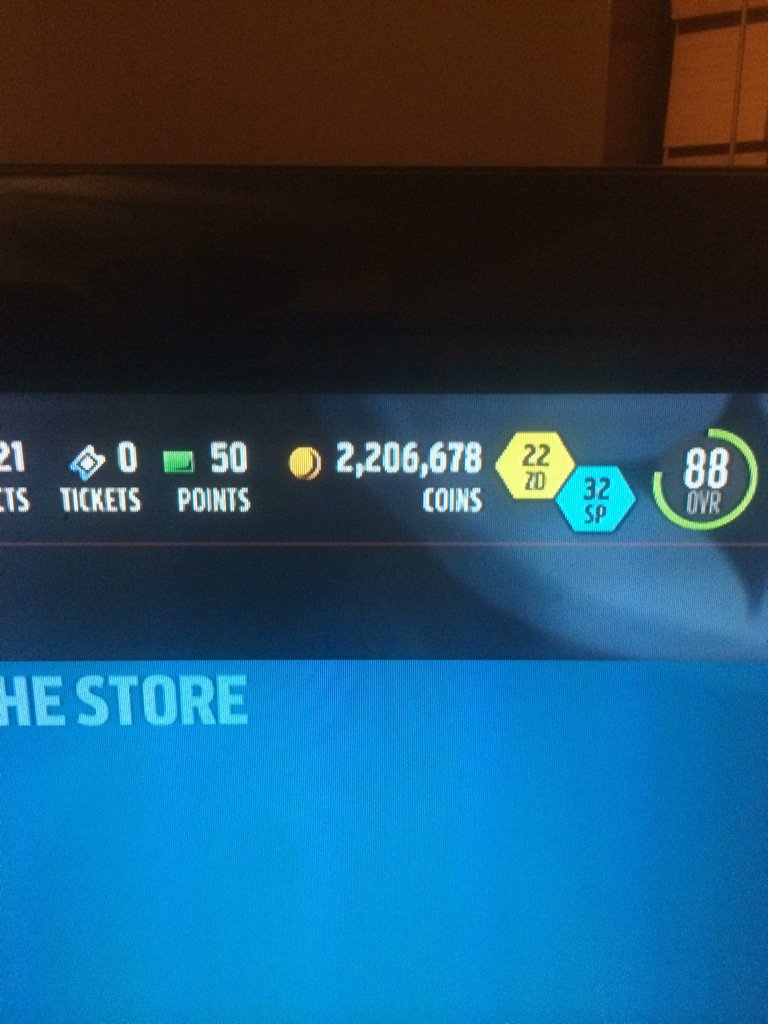 MutFallacy522's tweet image. Selling 2.2 million MUT coins on xb1 HMU for rates ! Mut coins for sale