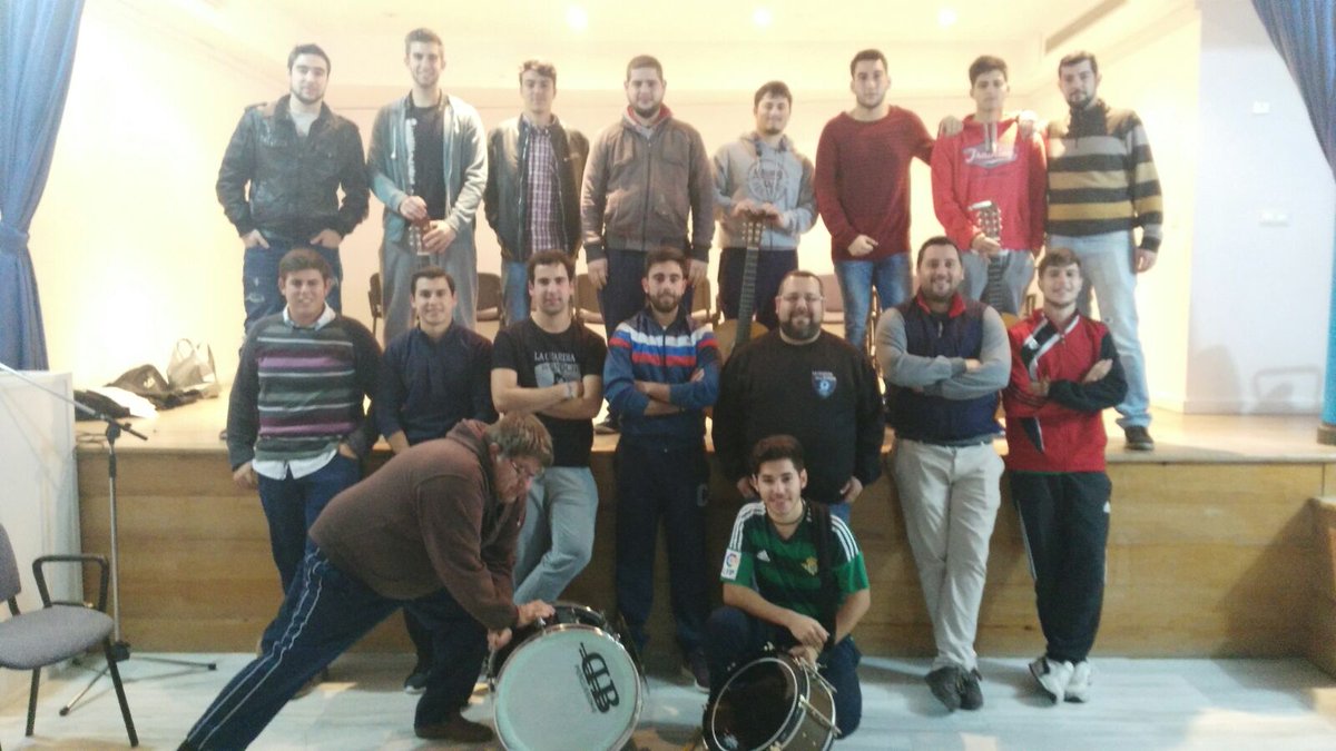 ComparsaCoronil's tweet photo. Comienza la cuenta atrás, cada vez está más cerca nuestro estreno. Esperamos que estos Nómadas, lleguen a vosotros.🎶 https://t.co/B1alubZ7Ob