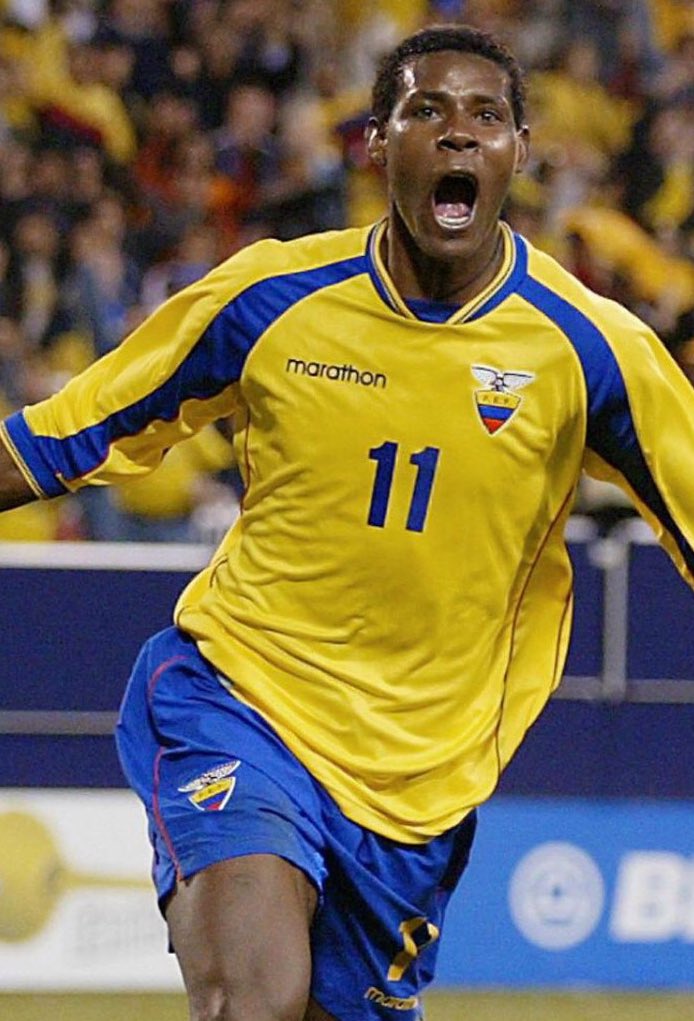 Fullfutbolero's tweet photo. Agustin Javier #Delgado Chalá, #Tin,delantero,397 partidos,150 goles,72 veces internacional🇪🇨 https://t.co/cuMCZNZGfj