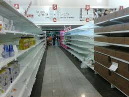 GegeRpz's tweet photo. #SupermercadosVacios mientras Ministros Rojos y Boliburgueses hacen mercado en ARUBA en aviones de PDVSA! https://t.co/MnPmT5WtlK