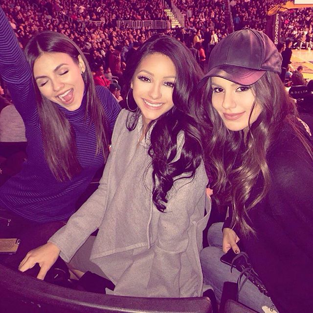 viralrooster's tweet photo. VMM @victoriajustice @themadgrace @melanieiglesias #melanieiglesias #maddygrace... - https://t.co/zVDkTAIspF https://t.co/Iz1TLjJZGE