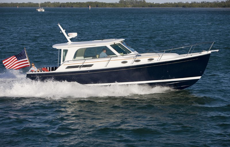 Backcoveyachts's tweet photo. Final day of the #NYBoatShow and your final chance to check out the #BC37 on display at booth G54 #madeinmaine https://t.co/x7nV6O4MVX