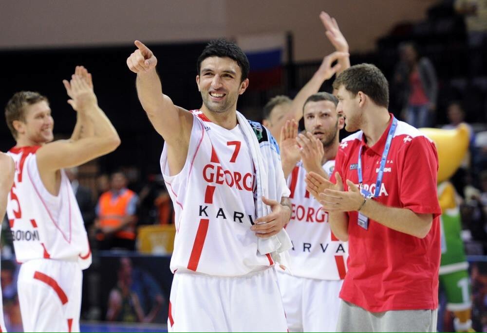 #NBAVOTE Zaza Pachulia <a href="/zaza27/">Zaza Pachulia</a> 👊🏼👊🏼🏀👑💎😍😍