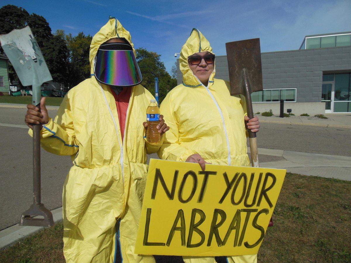 Embedded image permalink