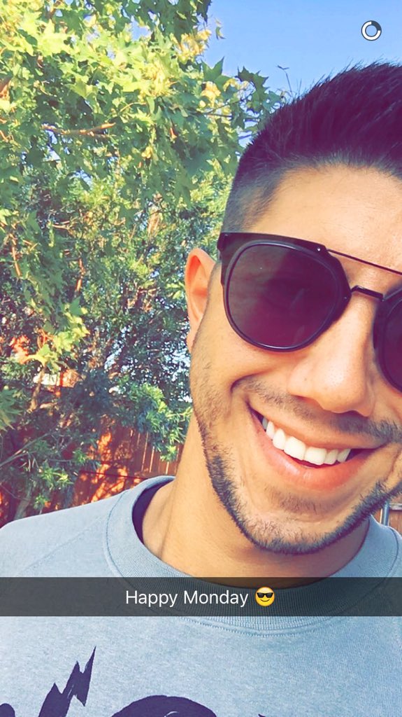 JosephSoMoNews's tweet photo. These are some old snapchat selfies we didn’t post yet.OfficialSoMo via Snapchat #SoMo #TheFallinUpTour https://t.co/43SuMeHyf3