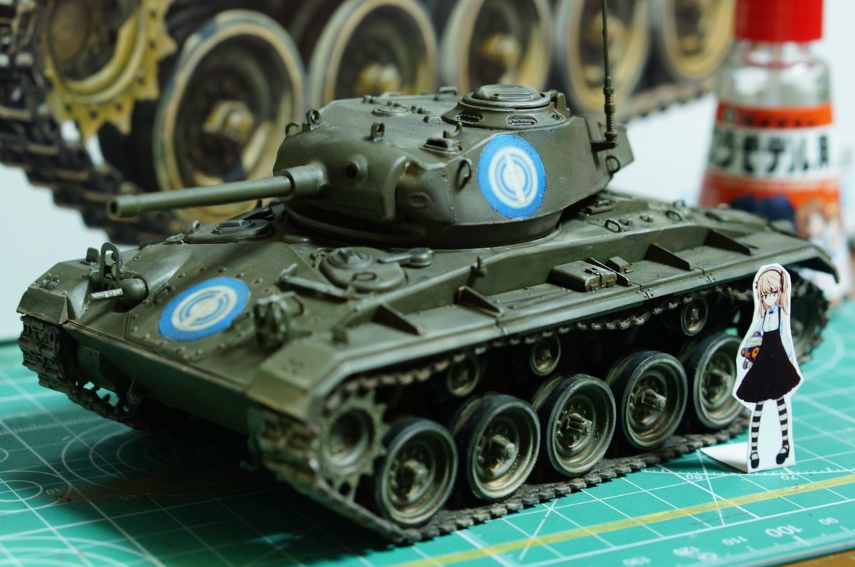 シンゴ Ar Twitter 劇場版ガルパンの大学選抜のm24チャーフィーをプラモで作りました チームマークのデカールは自作です パネルはお気に入りの島田愛里寿ですw 履帯は連結組立式なので難しいですが リアルに仕上りました Garupan 模型戦車道 T Co シンゴ Ar Twitter 劇場版ガルパンの大学選抜のm24チャーフィーをプラモで作りました チームマークのデカールは自作です パネルはお気に入りの島田愛里寿ですw 履帯は連結組立式なので難しいですが リアルに仕上りました Garupan 模型戦車道 T Co