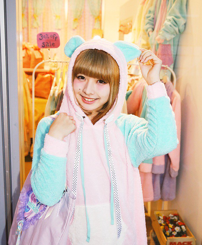 Embedded image permalink