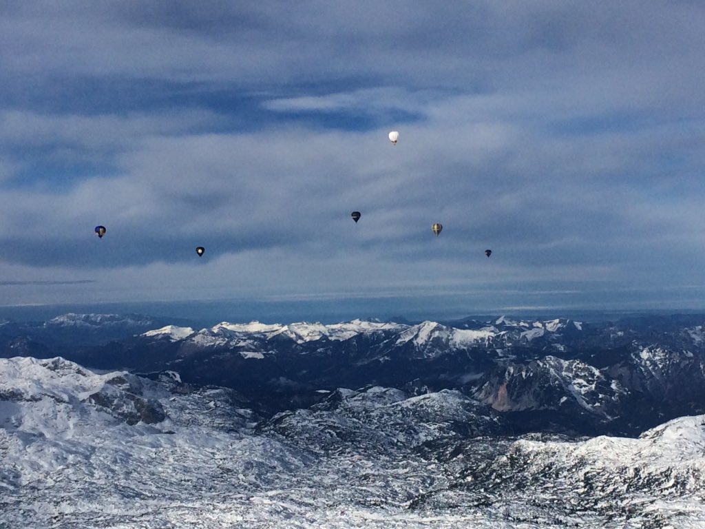AliceBraham's tweet photo. Up, up and away! Awesome #hotairballoon flight at 12,500ft. Emotional! #Filzmoos #Austria #LPinAustria @LPTraveller https://t.co/hDGmYHamRy
