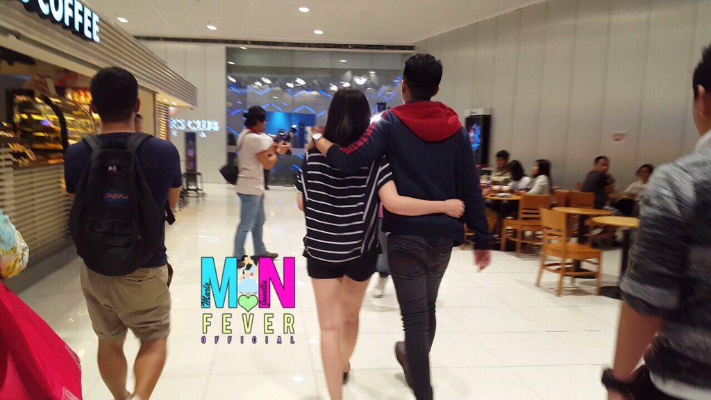 MarNellaFever's tweet photo. Some behind the scenes pics from tonight's block screening of Haunted Mansion! Kilig much? #MarNellaStrong https://t.co/kLAeQjV3td