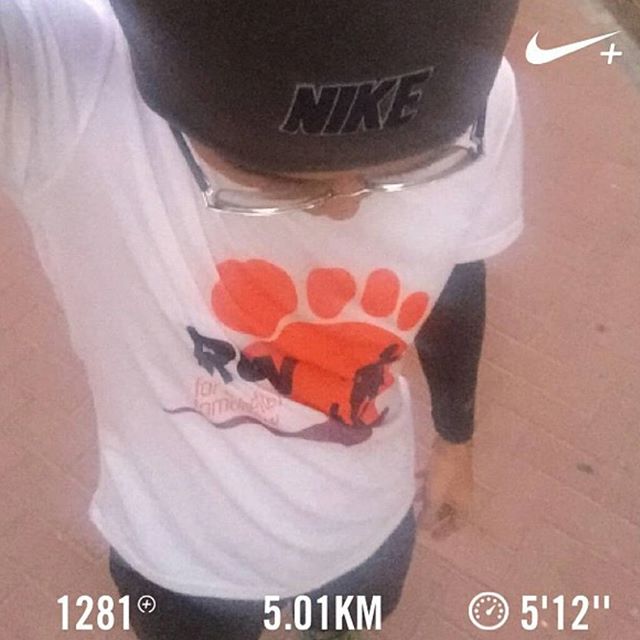 RUNforaBT's tweet photo. Our #runner from #Dubai :D Get your t-shirt at https://t.co/w60NcdrFki
#running #runforabettertomorrow https://t.co/b2gQ53ETuz