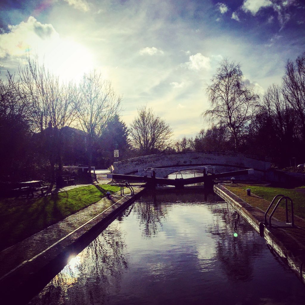 SamHarr32750996's tweet photo. #grandunioncanal #canal #springwelllock #rickmansworth https://t.co/iaOHzXG6Ry
