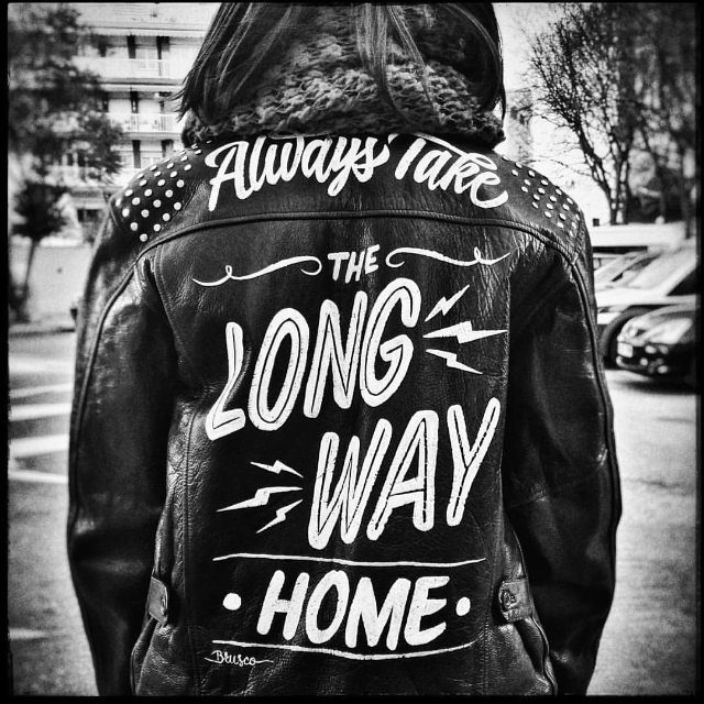 Absolut_Moto's tweet photo. Gori de Palma & @brusco collaboration #jacketleather... https://t.co/3a8r44LVUI #caferacer #tracker #scrambler #mo… https://t.co/DnaAYpqD09