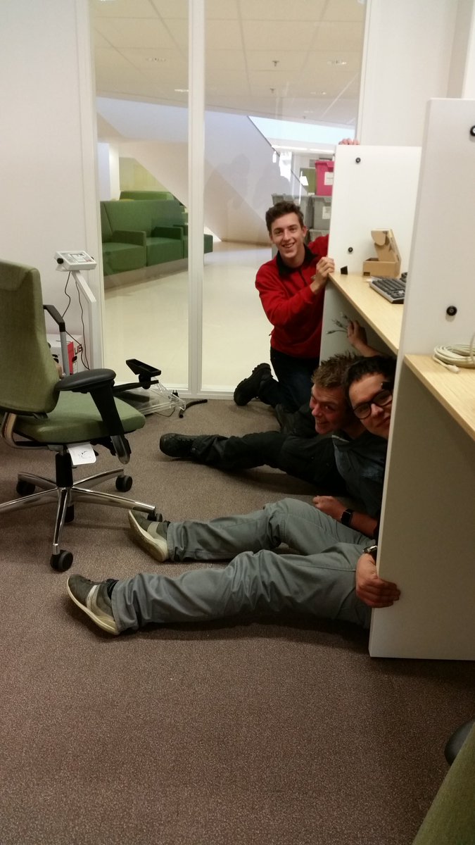 Hulde aan de ICT medewerkers alle werkplekken operationeel. Maandag  alles in bedrijf top en respect <a href="/ziekenhuisMST/">Medisch Spectrum Twente</a>