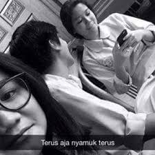 nani_ul's tweet photo. Kalian romantis banget sih.. https://t.co/dnDBjXEfDw