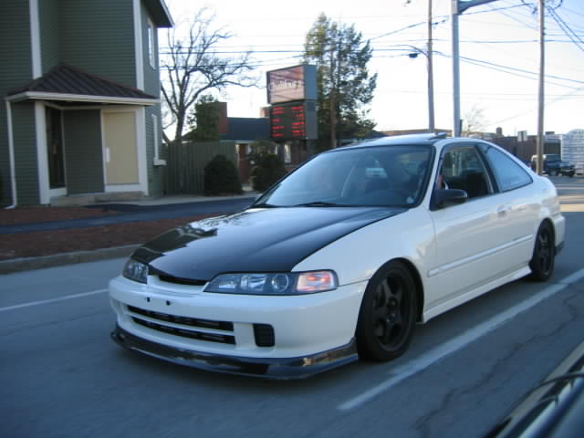 nickhann5's tweet photo. Just need a wrm place with light so I can get this car finshed
#Ek
#H22a
#JDMFront
#lowerd
#garretturbo
#toofast https://t.co/V29phN655E