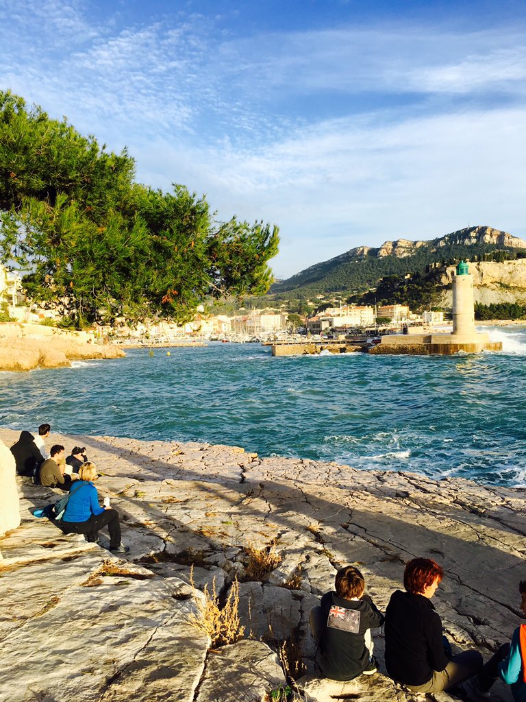 JohnAero13's tweet photo. Tout simplement Cassis 😎☀️ #Cassis #Dimanchesoleil https://t.co/pnuygKvqII