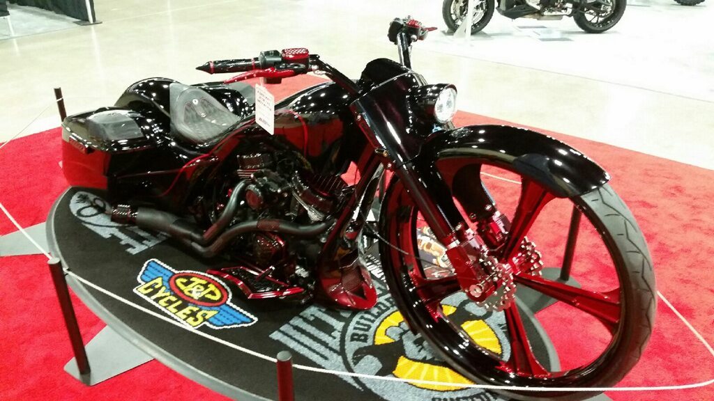 JPCycles's tweet photo. An entry in the J&P Cycles Ultimate Builder Contest @motorcycleshows #MiamiIMS https://t.co/RZgSsSLNAC