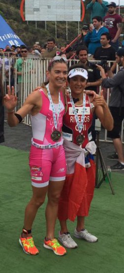ale1998_'s tweet photo. Felicitaciones @bcriveros y @valecarvallop son tremendas deportistas!! @Ironmanpucon #Pucon2016 #Chile https://t.co/H4jZ1VAa3S