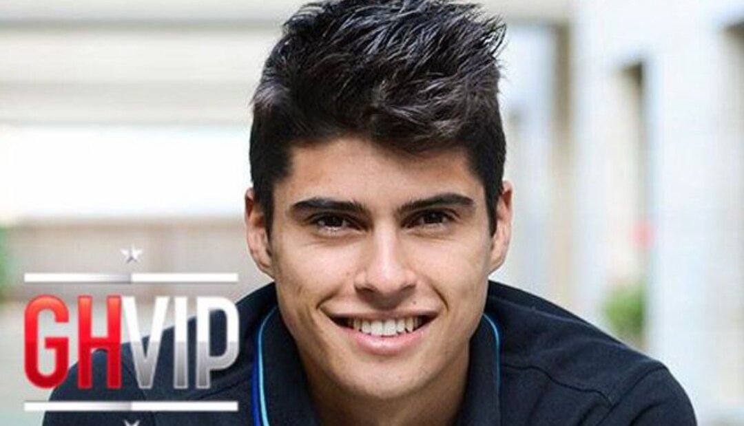 _comentndoGH's tweet photo. ¿Se parecen o solo me lo parece a mi?
A quién prefieres #DBT1GHVIP 
Fav Noel #myhyv
RT Javi https://t.co/ujyG4ToRyu