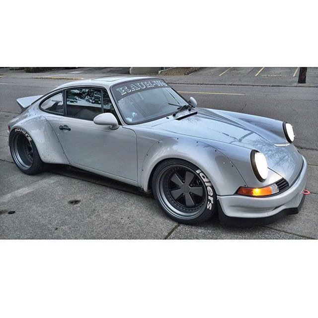 OnlyCarrera's tweet photo. Sweet RWB | Via @rwbportland | #rwb #rwbportland #rauhwelt #rauhweltbegriff #porsche911 #porsche #rwbporsche #fifte… https://t.co/DUtNYWICja