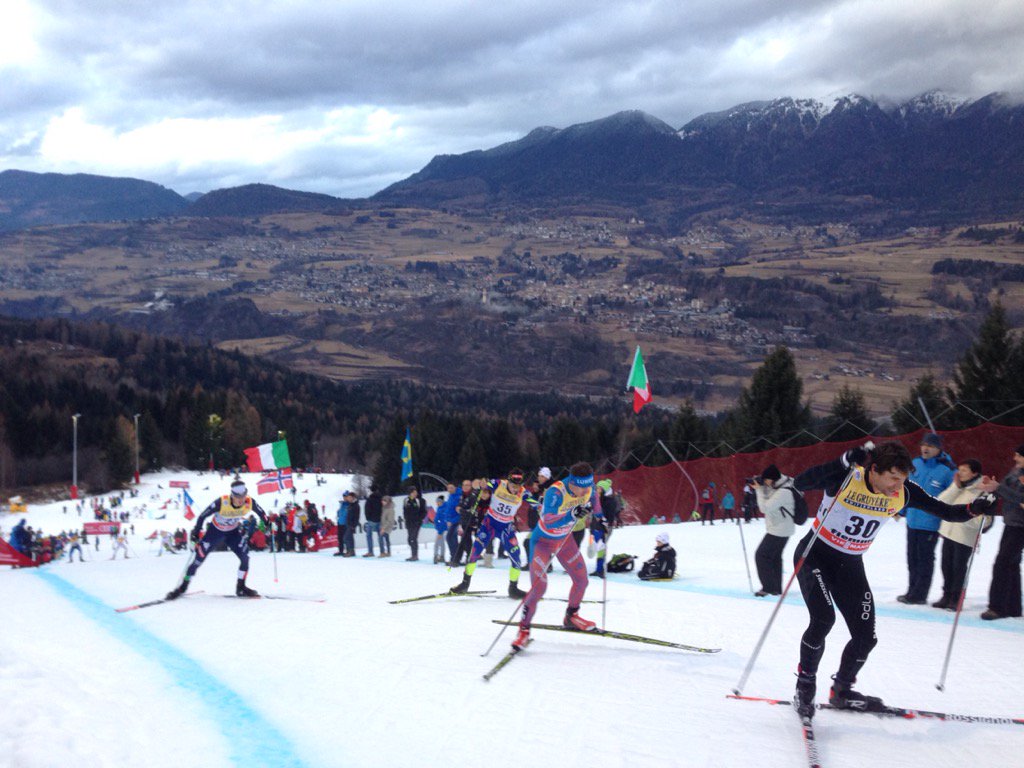 jonospulse's tweet photo. Now that's what we in the sports business call tough...#AlpeCermis #tourdeski #jfoto https://t.co/BEQmBCq8Yi