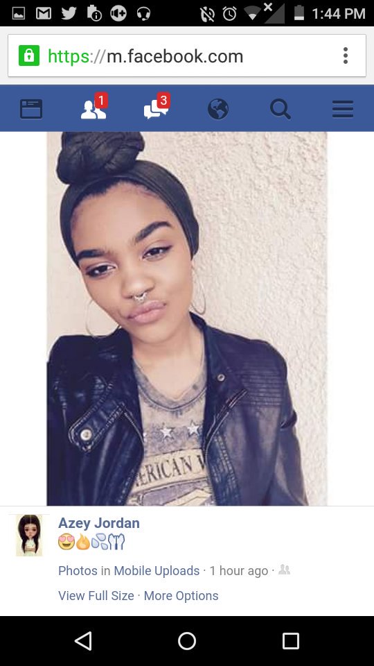 Da_RealOGArnold's tweet photo. Peep Her Doe Bitch We Know That Ain't You That's China 😂😂💯💀 https://t.co/n4Pg8olSkP