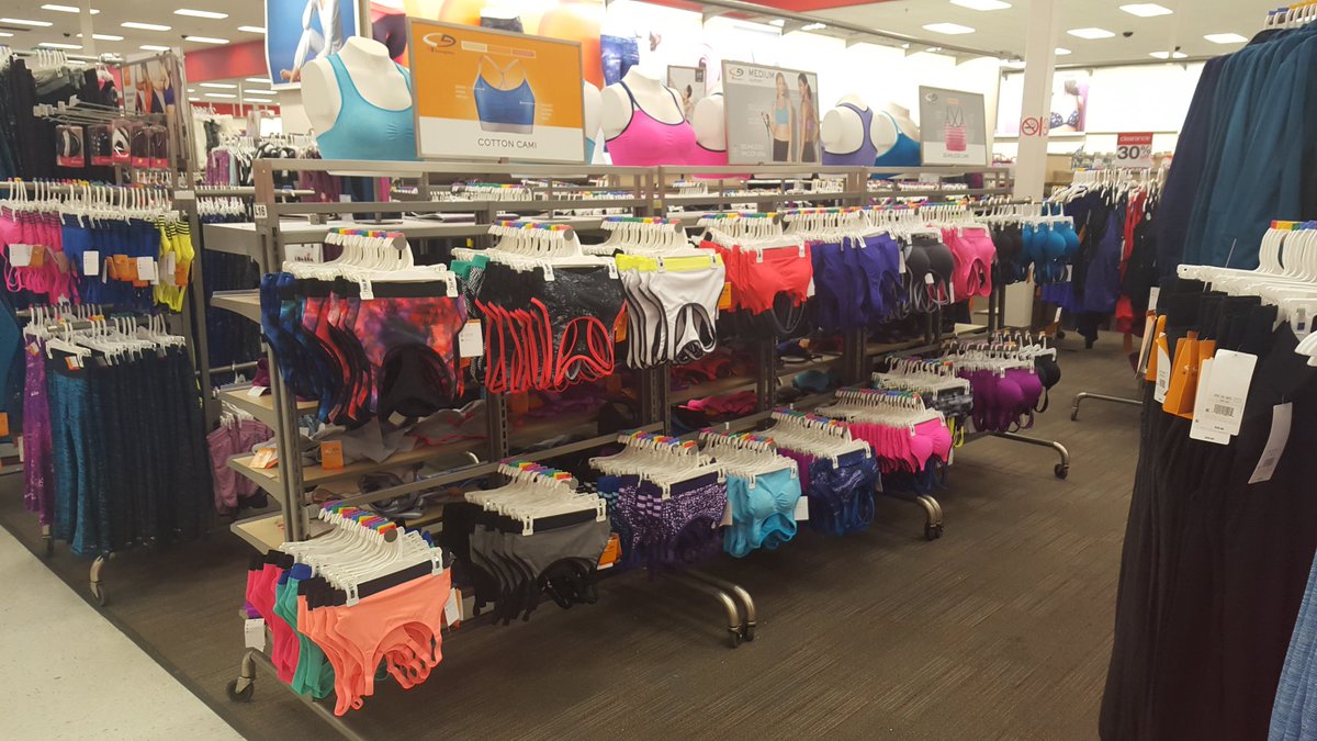 Awesome  zone !!!!! <a href="/JonHall001/">Jon hall</a> <a href="/ishmail200/">Ishmail Nabay</a>