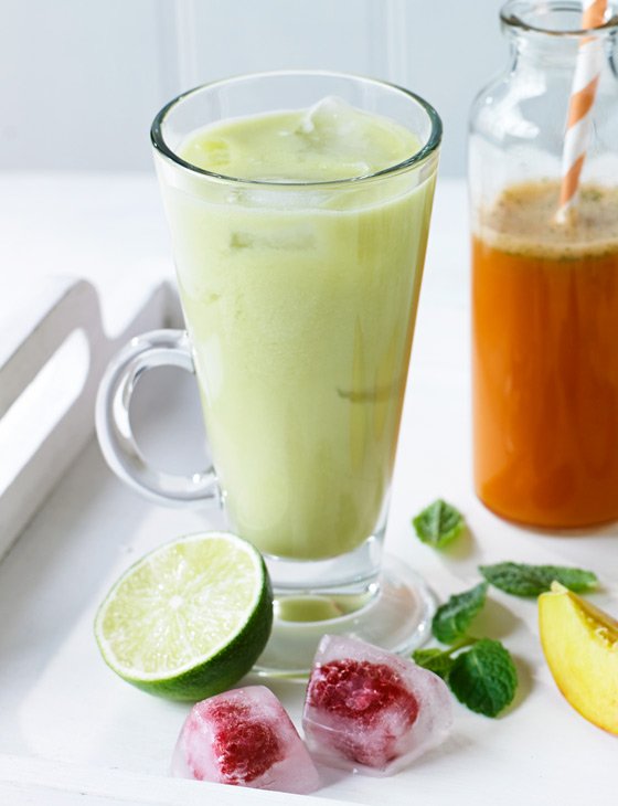WeLoveBramleys's tweet photo. This smoothie is SO nutritious - avocado, pineapple & #Bramley apple #detox #JuiceJanuary
https://t.co/jSFFqgqIGe https://t.co/ZTA21Vgc03
