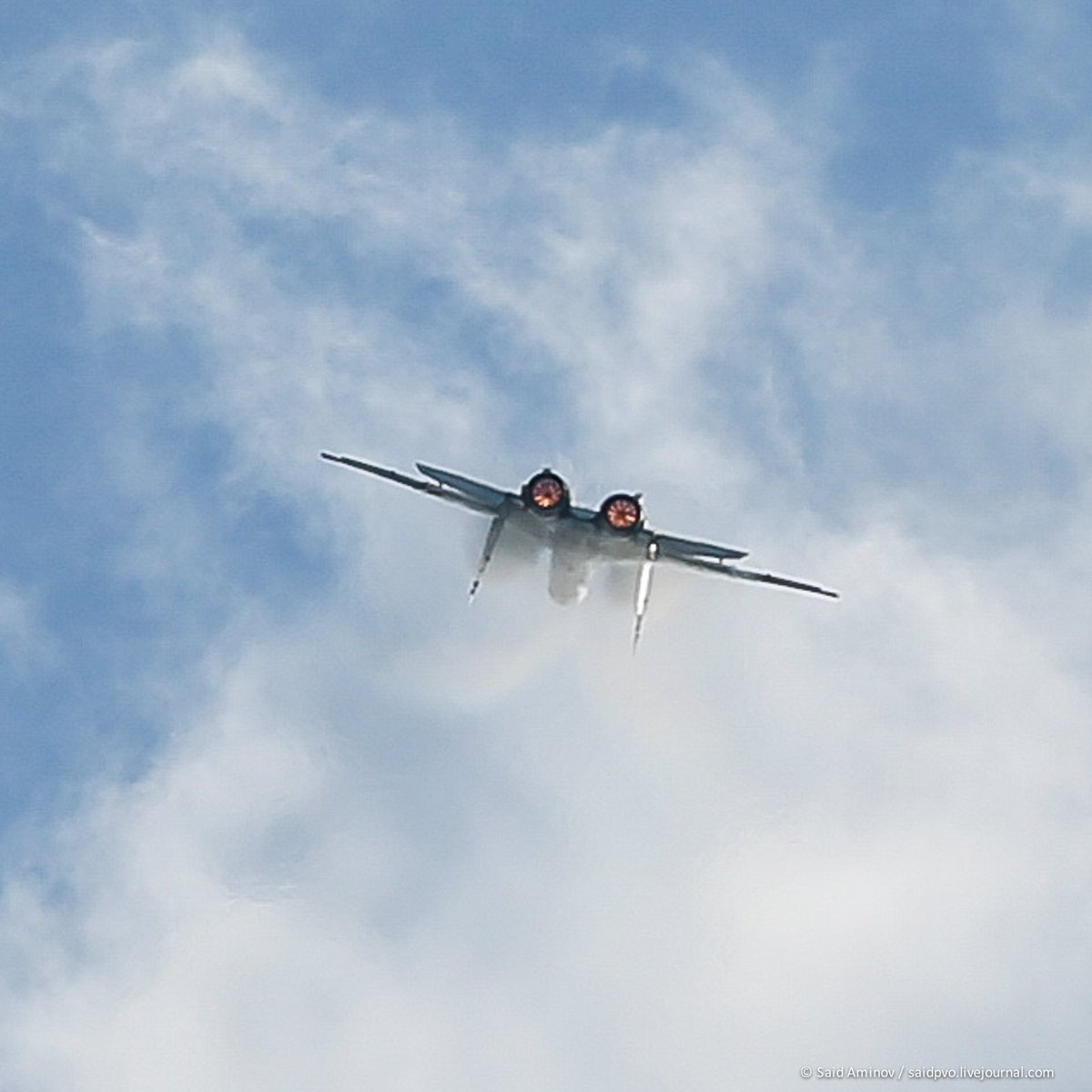 saidpvo's tweet photo. МиГ-29М2/35 (#747) на #МАКС2015 #MAKS2015 #aviation #avgeek @UAC_Russia @RAC_MiG https://t.co/a2jRSmyBHA