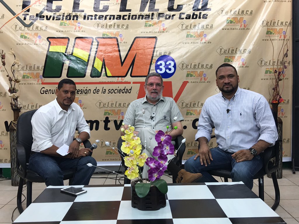 jDomingoBatista's tweet photo. Roberto Rodríguez Marchena conversa, con Vladimir Ferreira Robinson Ramirez, canal HM33, Salcedo
#SiempreConLaGente https://t.co/FQ2psYxDTQ