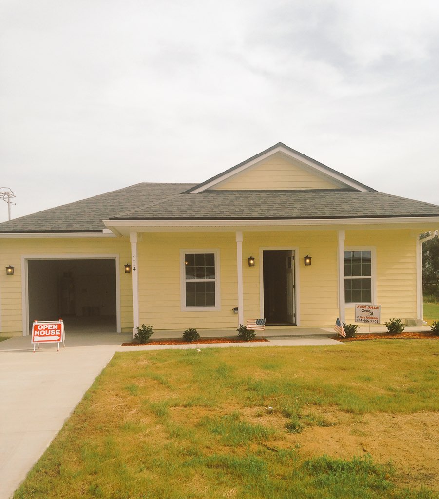 Start the new year off right with a brand new home!! #StAugustine #florida #C21 #movingtostaugustine