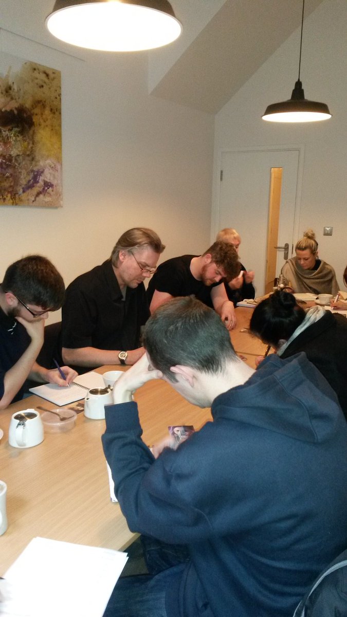 Just Write tweet media