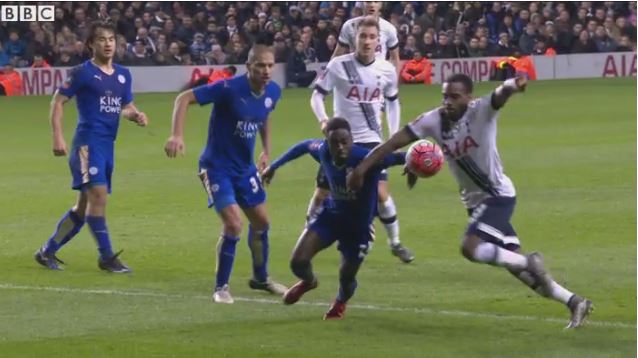 BBCSport's tweet photo. Harry Kane rescues Tottenham but was it a penalty? 

Judge for yourselves. #FACup

https://t.co/RURnRj8WlP https://t.co/VuOEDnlrz1