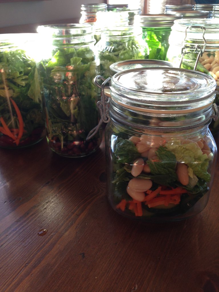 voodooshit4men's tweet image. Salads done for the week! #vsfm #easyandfun #jplife #healthychoice #amazingfood #wfpb #voodooshitformen