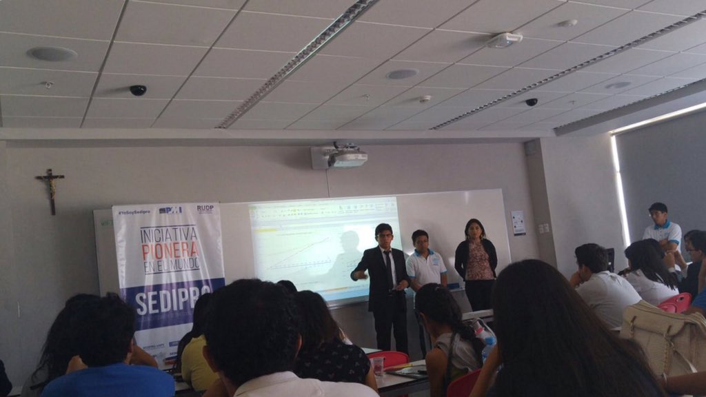 SEDIPRO_USIL's tweet photo. Ronda de preguntas en reunión #RUDP #CONEGP2016 #YoSoySEDIPRO #YoSoyRUDP https://t.co/GpE6ePURXT