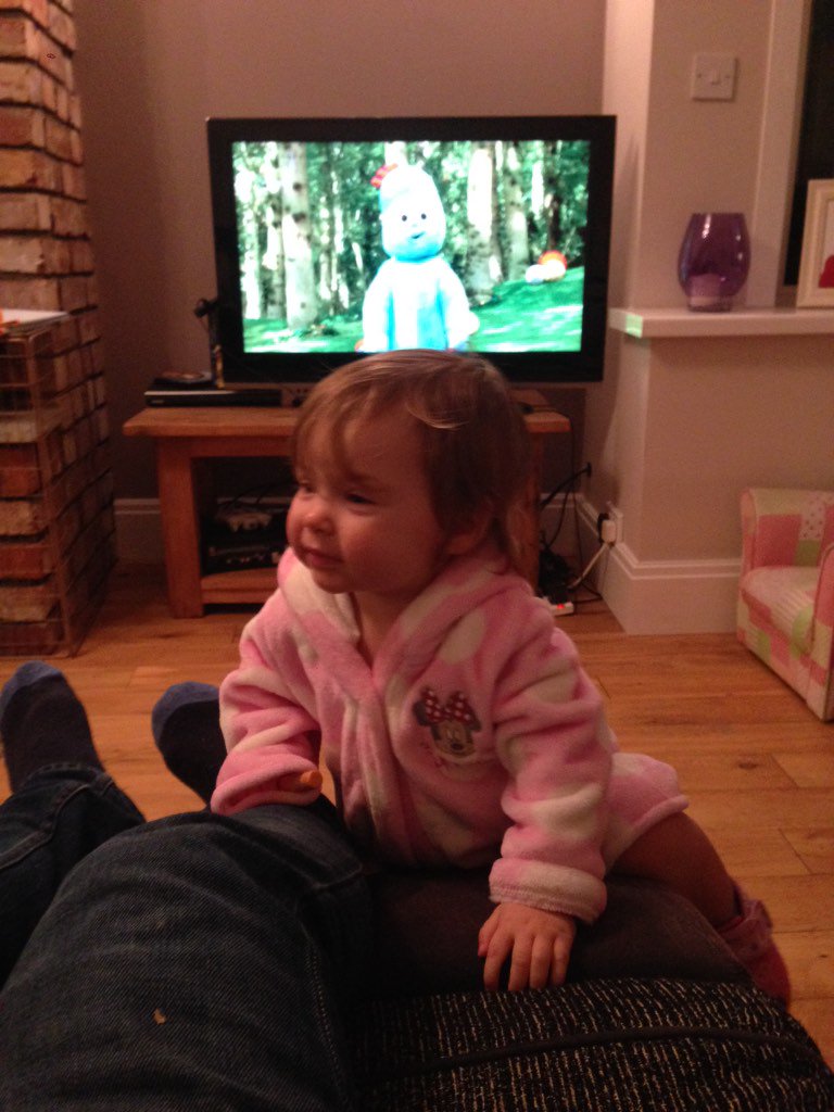hewittsteve's tweet photo. That last 30 minutes before she goes to sleep are brutal.
Loooong day today
#GoToBed https://t.co/G0Pgx4KCUs