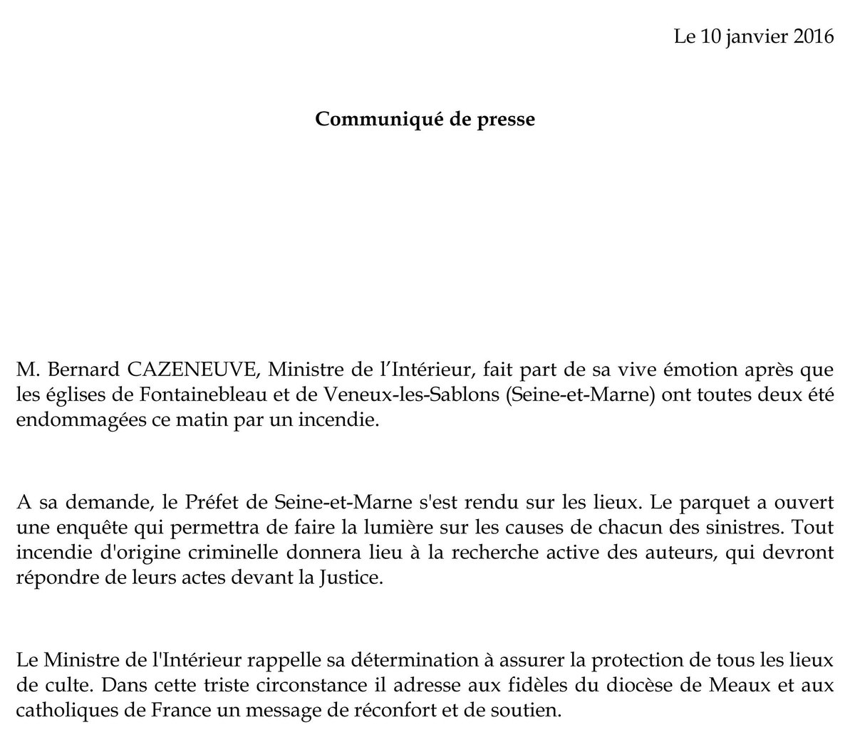 Interieur_Gouv's tweet photo. [Communiqué] @BCazeneuve fait part de sa vive émotion suite à l'incendie de 2 églises : https://t.co/YpQWQpWupH https://t.co/bmtWnrSbvN